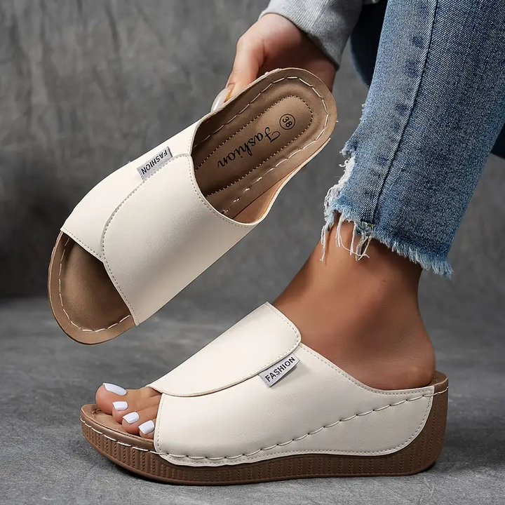 Ebba™ | Bekväma slides med fotvalvsstöd