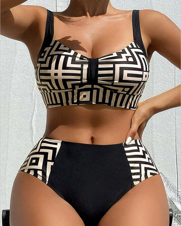 Bikini – Tvådelad, mönstrad och stilren