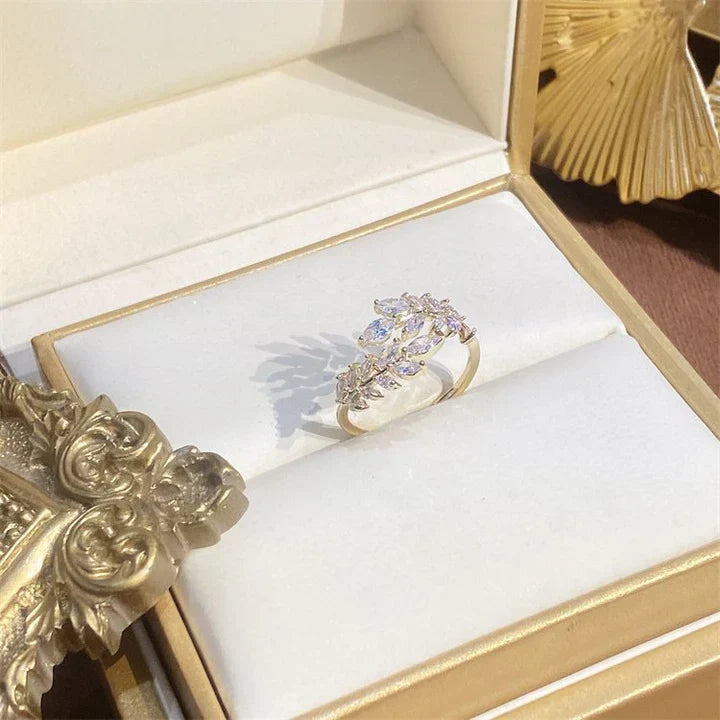Lauria Coronata Ring i Guld